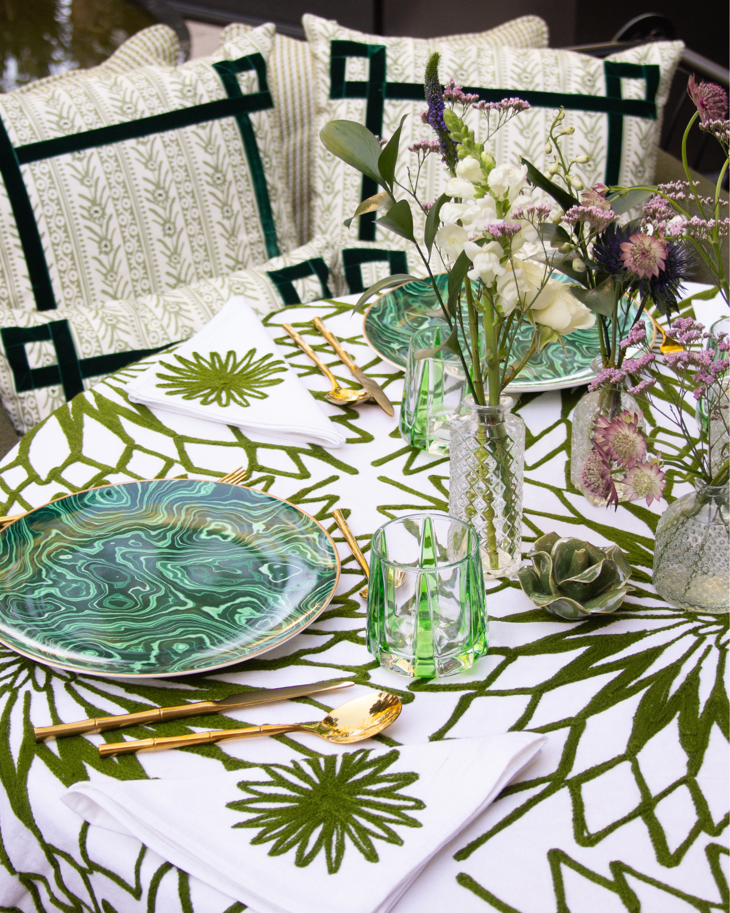 SET MANTEL Y SERVILLETAS CARDO VERDE