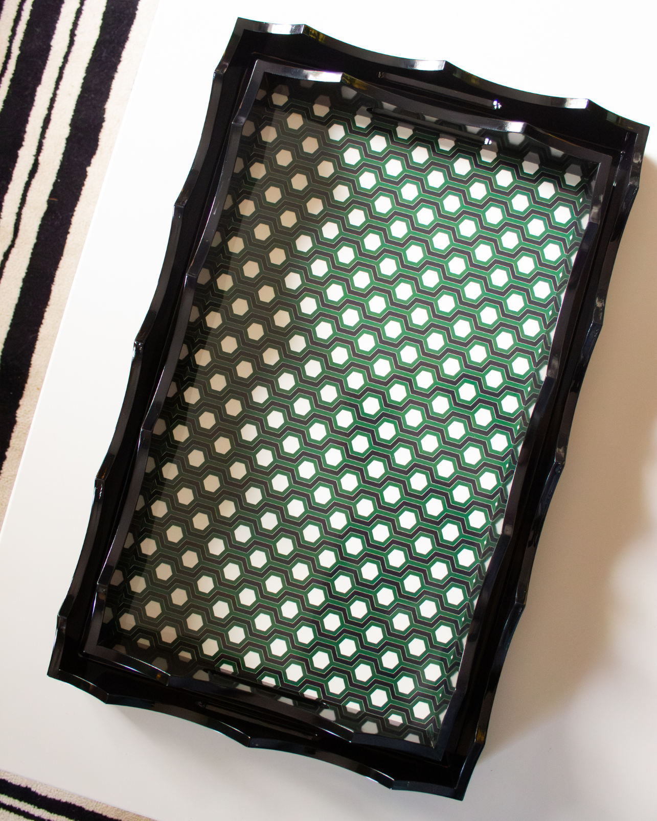 BANDEJA AURORA GRÁFICA (Verde y negro)