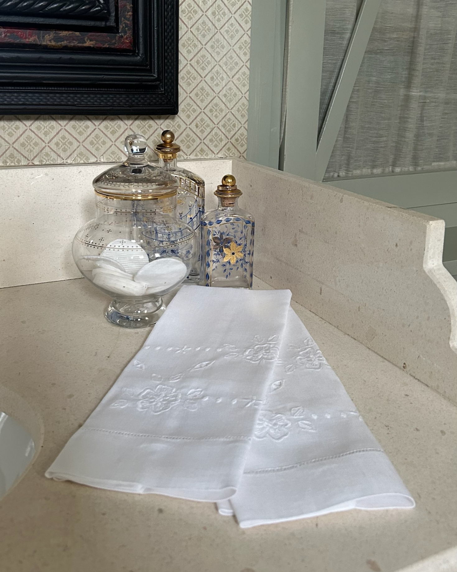 GUEST TOWEL SET WITH HEMPSTOCK