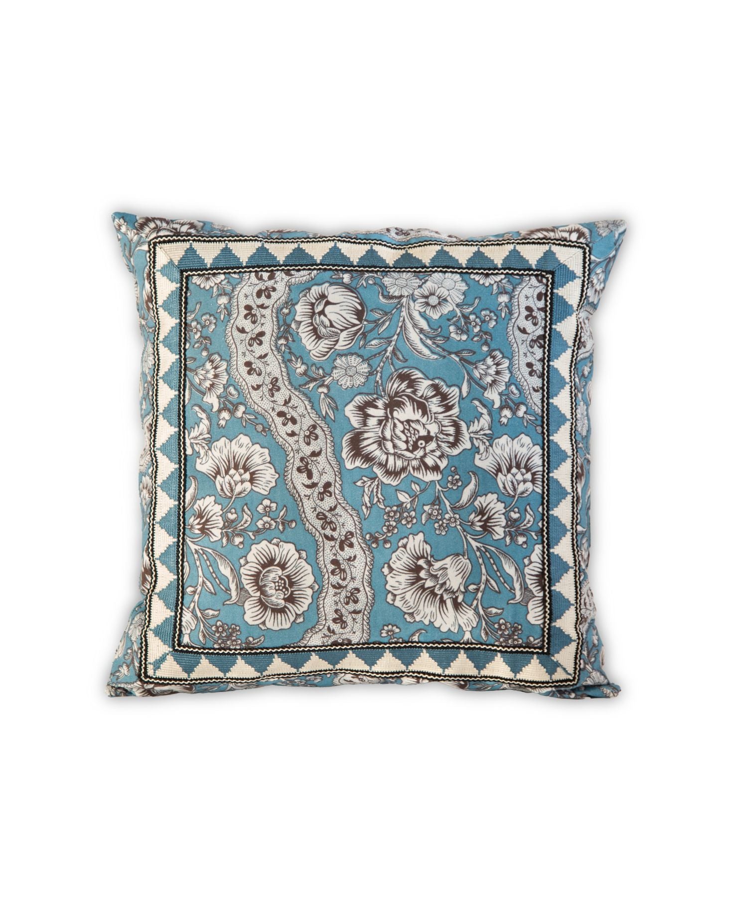 LARGE OLADE CUSHION