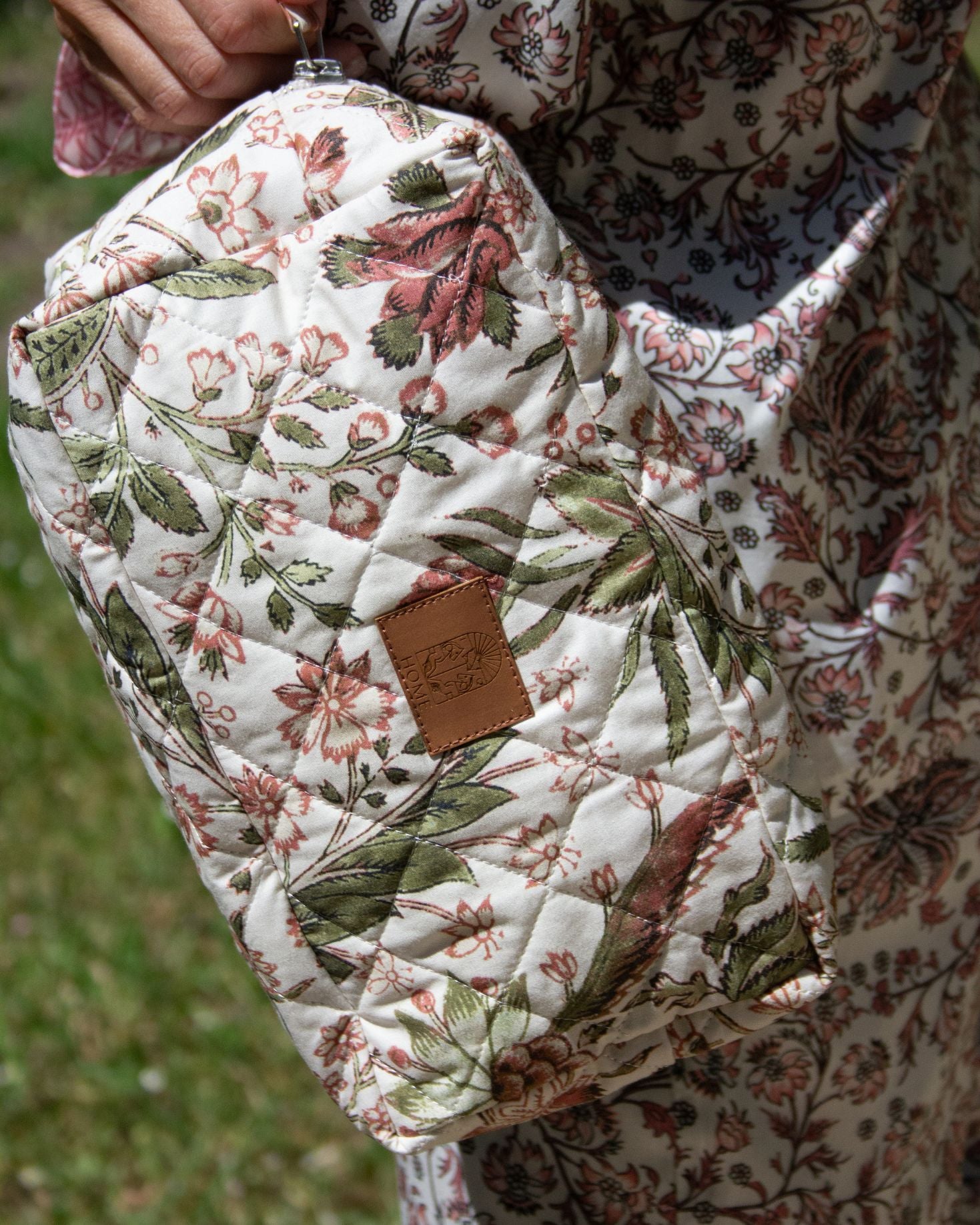 PACK 2 NECESERES FLORAL ROSA